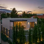 Medellin Villa *